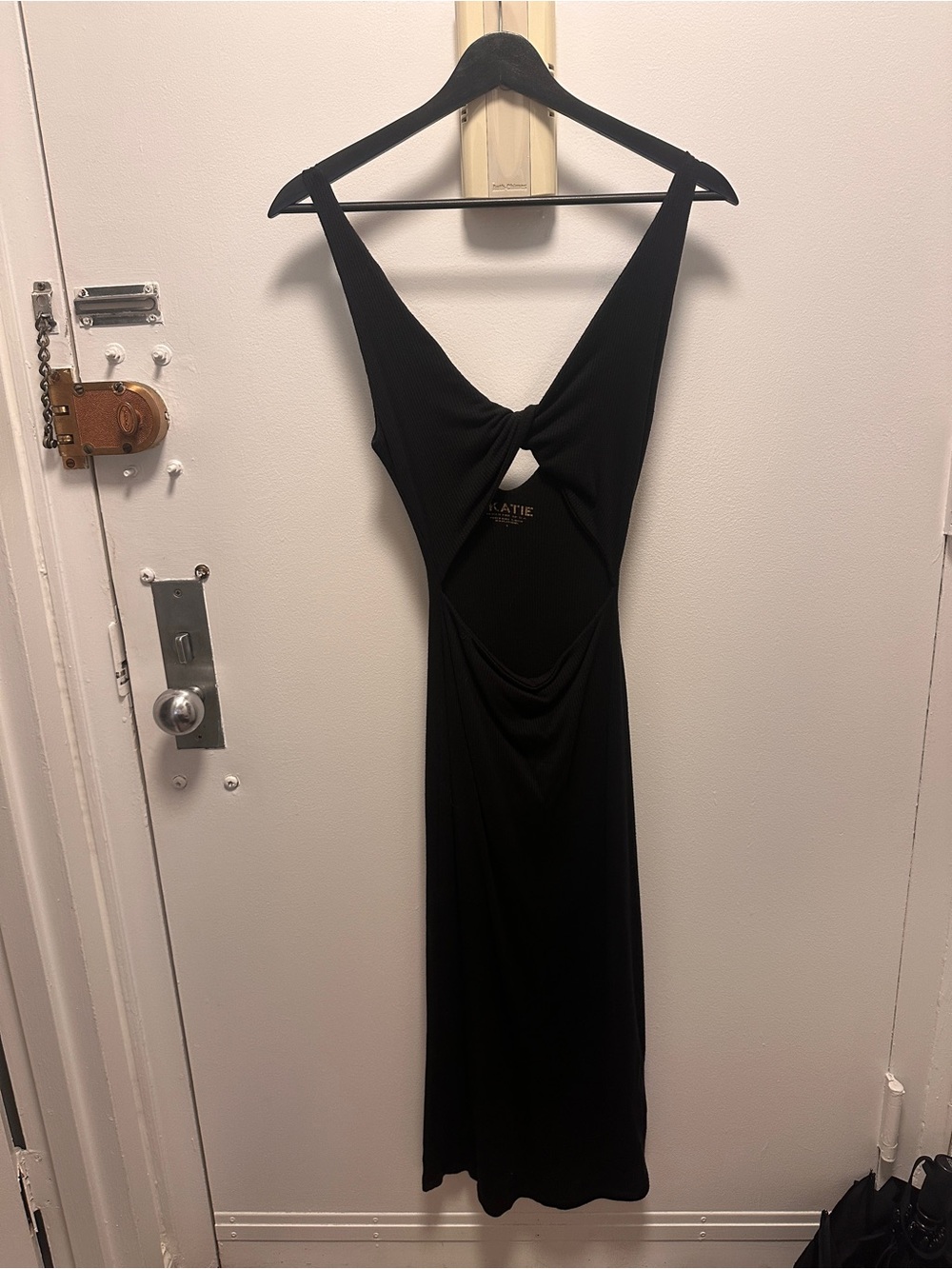 Skatie Black Backless Twist-Front Maxi Dress